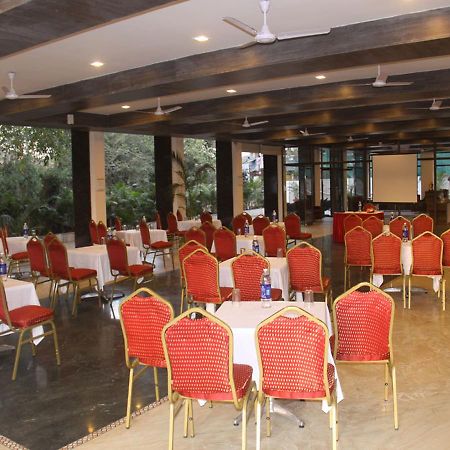 شيردي Hotel Three G المظهر الخارجي الصورة