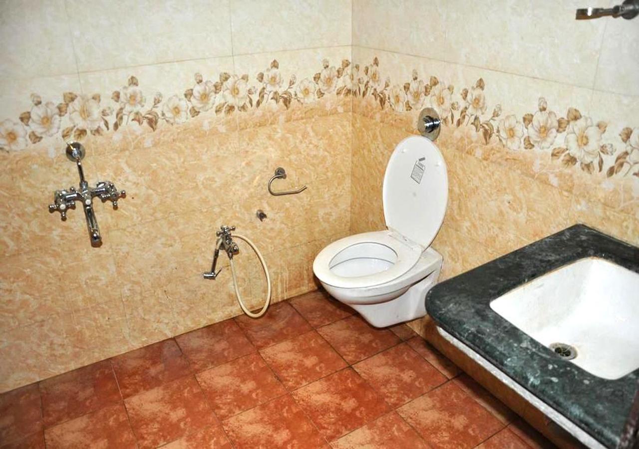 شيردي Hotel Three G المظهر الخارجي الصورة