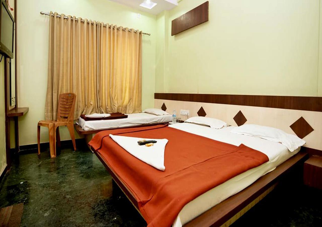 شيردي Hotel Three G المظهر الخارجي الصورة