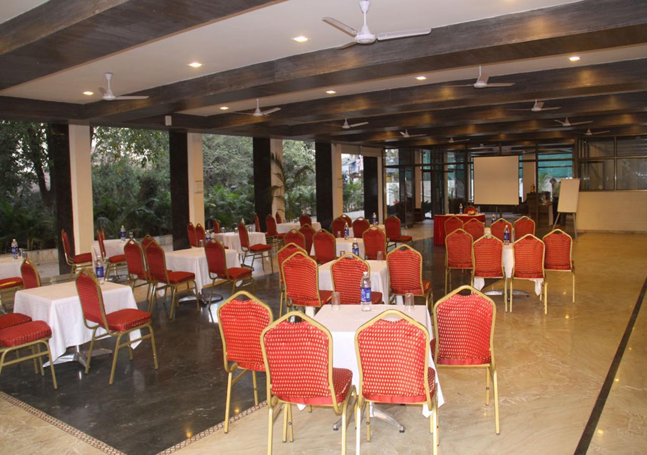شيردي Hotel Three G المظهر الخارجي الصورة