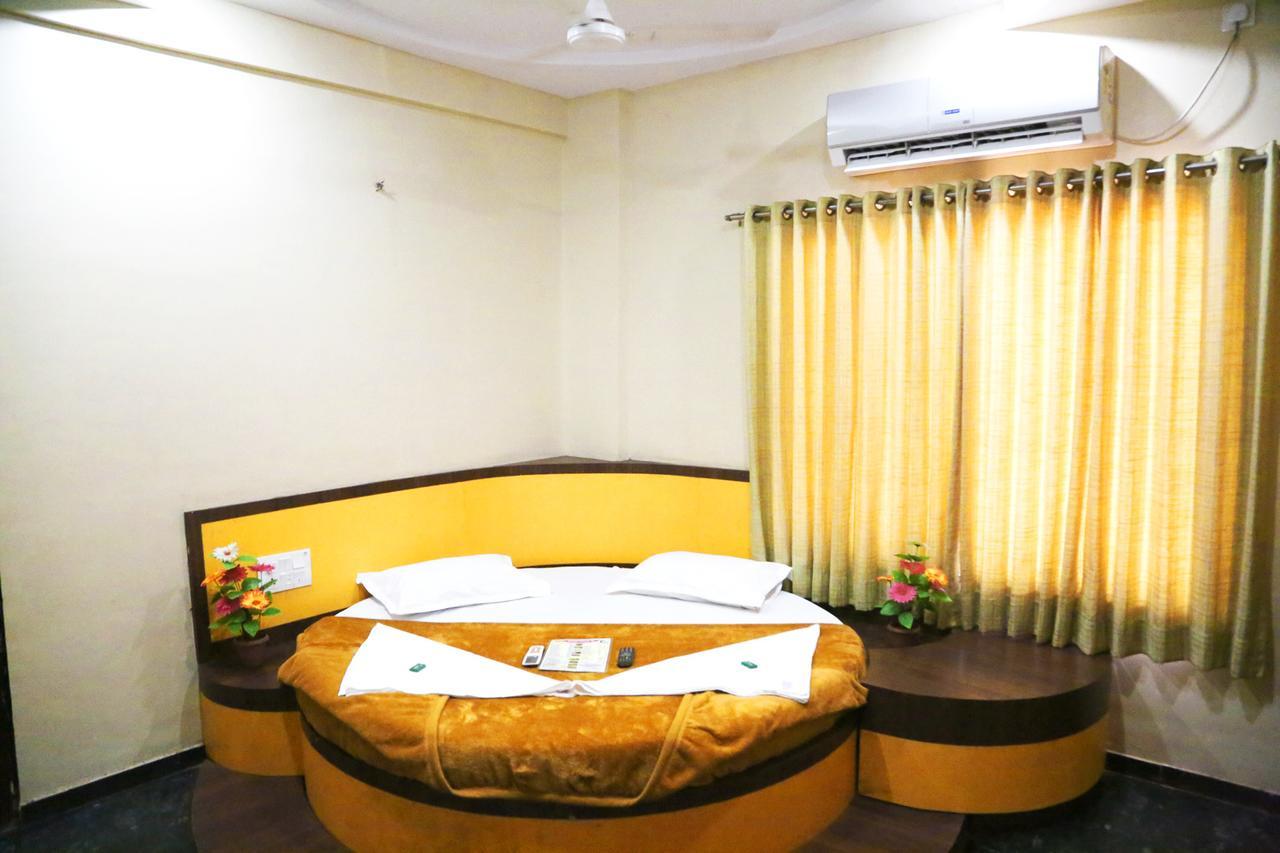شيردي Hotel Three G المظهر الخارجي الصورة